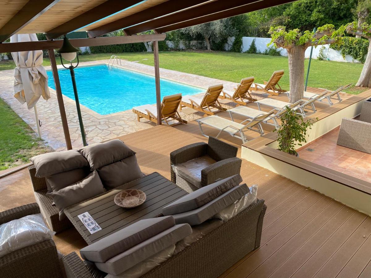 Relaxing Villa With Swimming Pool And Garden Agios Georgios  Exteriér fotografie
