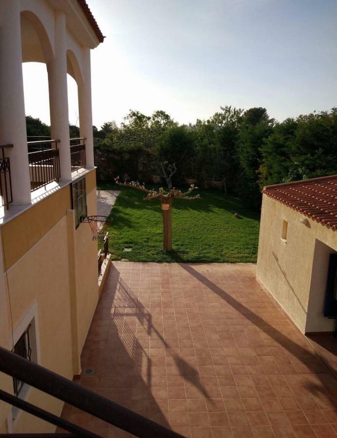 Relaxing Villa With Swimming Pool And Garden Agios Georgios  Exteriér fotografie